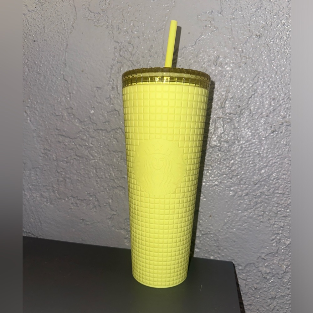 STARBUCKS GRIDDED TUMBLER VENTI